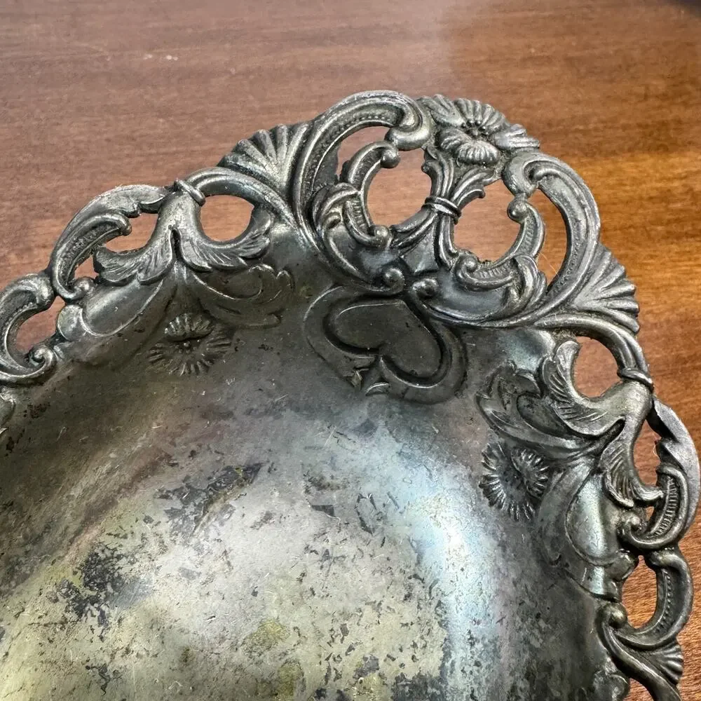 Antique Art Nouveau Silverplate Pierced Bon Bon Bread Tray Floral Openwork 7